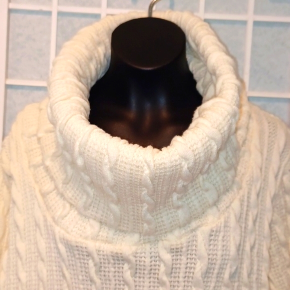 Suzanne Betro cowl neck gorgeous sweater 5862 - Picture 2 of 7